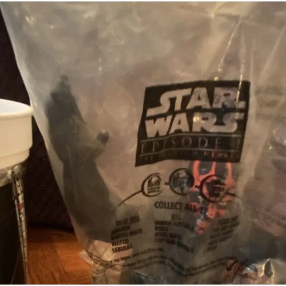 Star Wars Episode I Taco Bell Promo Lot: Cup w/ Toy Bag & Tokens (1999)